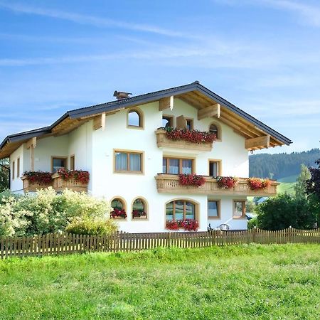 Appartement-Gaestehaus Ursula Φλαχάου Εξωτερικό φωτογραφία