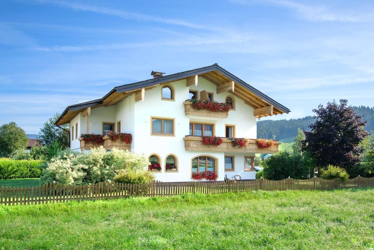 Appartement-Gaestehaus Ursula Φλαχάου Εξωτερικό φωτογραφία