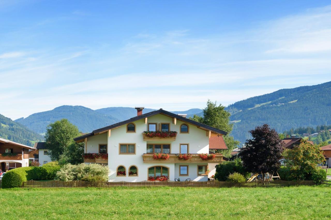 Appartement-Gaestehaus Ursula Φλαχάου Εξωτερικό φωτογραφία
